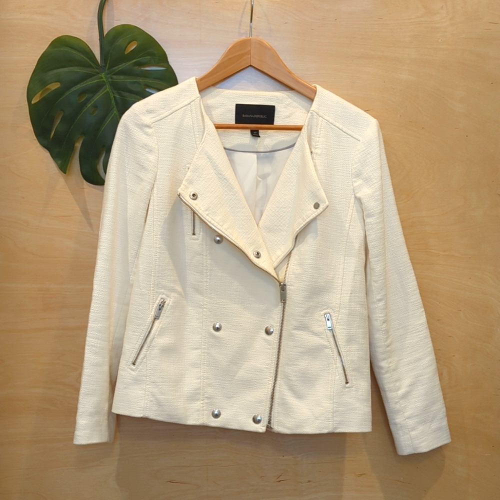 Women's white Banana Republic Coat